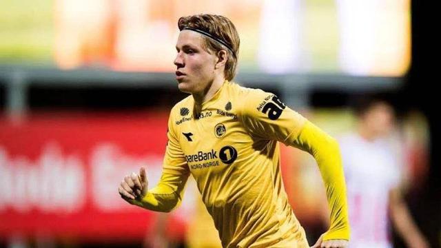 前两局四缝 前两局四缝